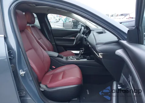 2024 Mazda Cx-30 2.5 S Carbon Edition z USA, uszkodzony, nr VIN 3MVDMBCM2RM647928